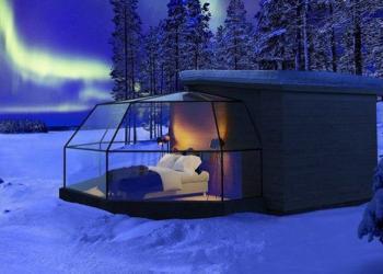 Aurores Boréales : admirez-les dans un igloo en verre de luxe