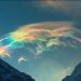 De magnifiques nuages iridescents capturés lors d&rsquo;une rare observation sur un pic sibérien