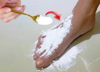 J&rsquo;ai mis du bicarbonate de soude sur mes pieds et vous ne croirez pas ce qui s&rsquo;est passé
