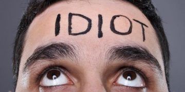 La vérité sur pourquoi les personnes stupides pensent être intelligentes