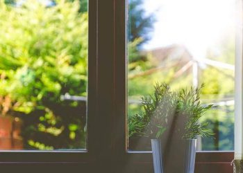7 Astuces pour rafraîchir votre chambre et votre maison quand il fait chaud