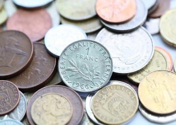 Ces 70 pièces en francs valent une fortune : découvrez à quel prix vous pouvez les revendre