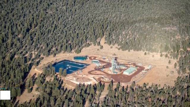 Vue aérienne des infrastructures de la mine d'uranium Pinyon Plain