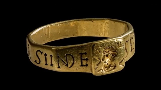 L'anneau d'or romain de Senicianus, artéfact volé qui aurait inspiré J.R.R. Tolkien.