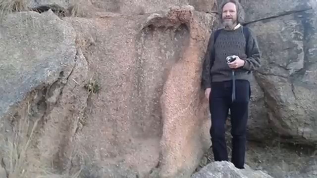 L'empreinte de pied géante gravée dans la roche en Afrique du Sud