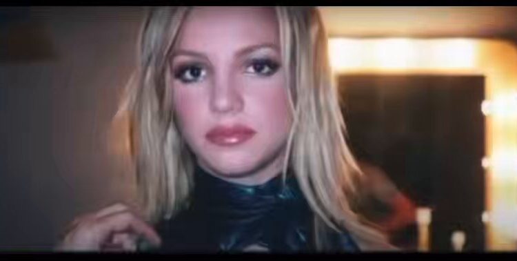 Britney Spears a affirmé qu&rsquo;Oprah Winfrey, Jeffrey Epstein et des membres de l&rsquo;élite avaient orchestré des événements qui l&rsquo;ont traumatisée et contrôlée pendant des années. 🤔💭